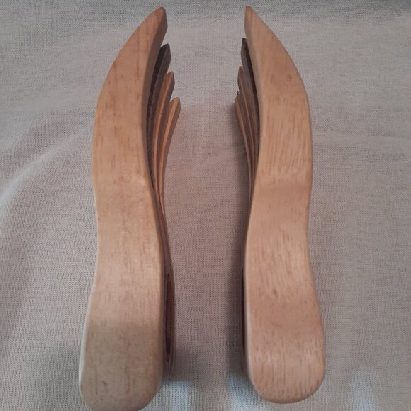 Maple Wood Salad Tossers Bear Claw Style - Picture 3 of 4